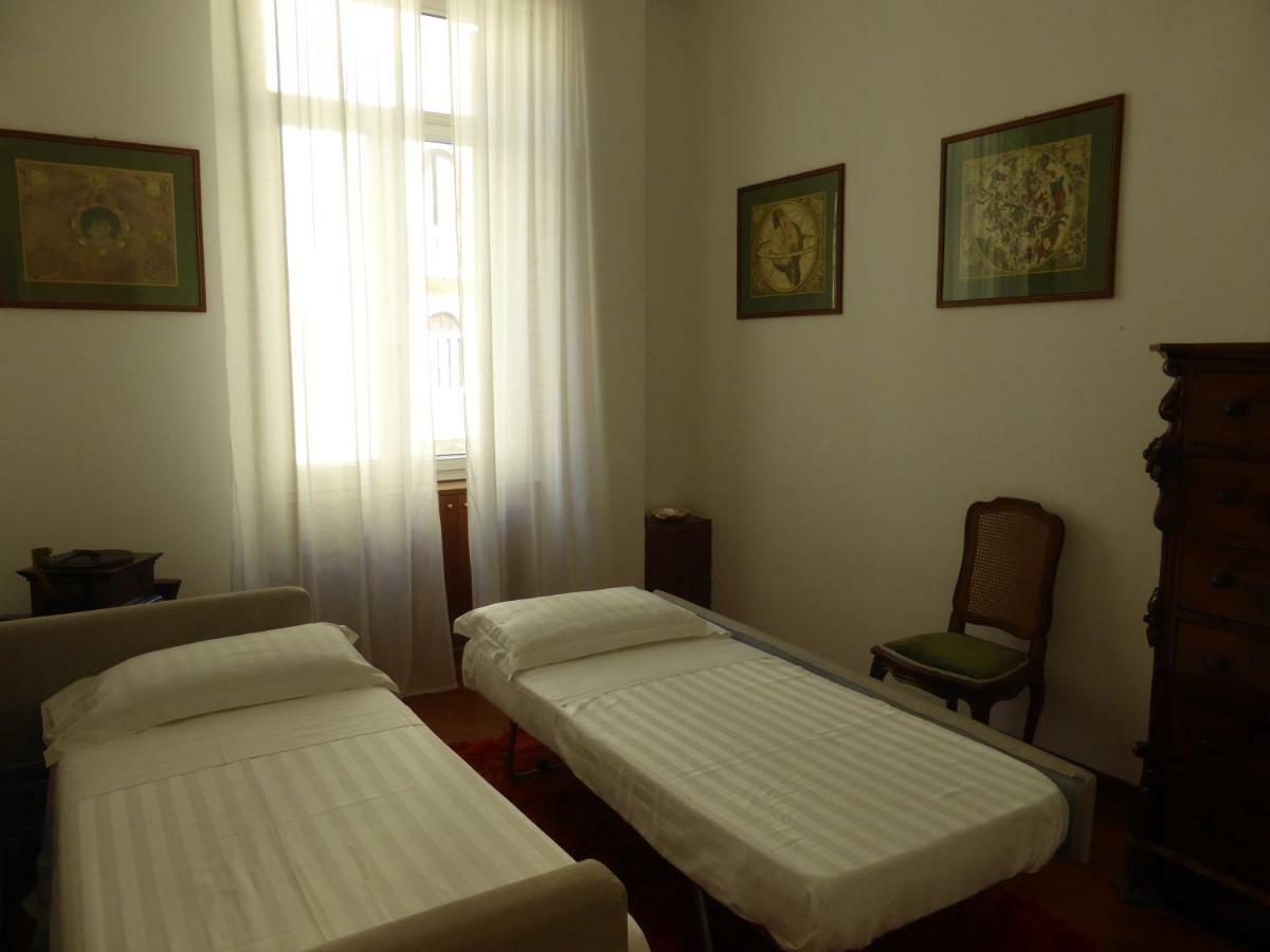 Home46 Nápoly Kültér fotó